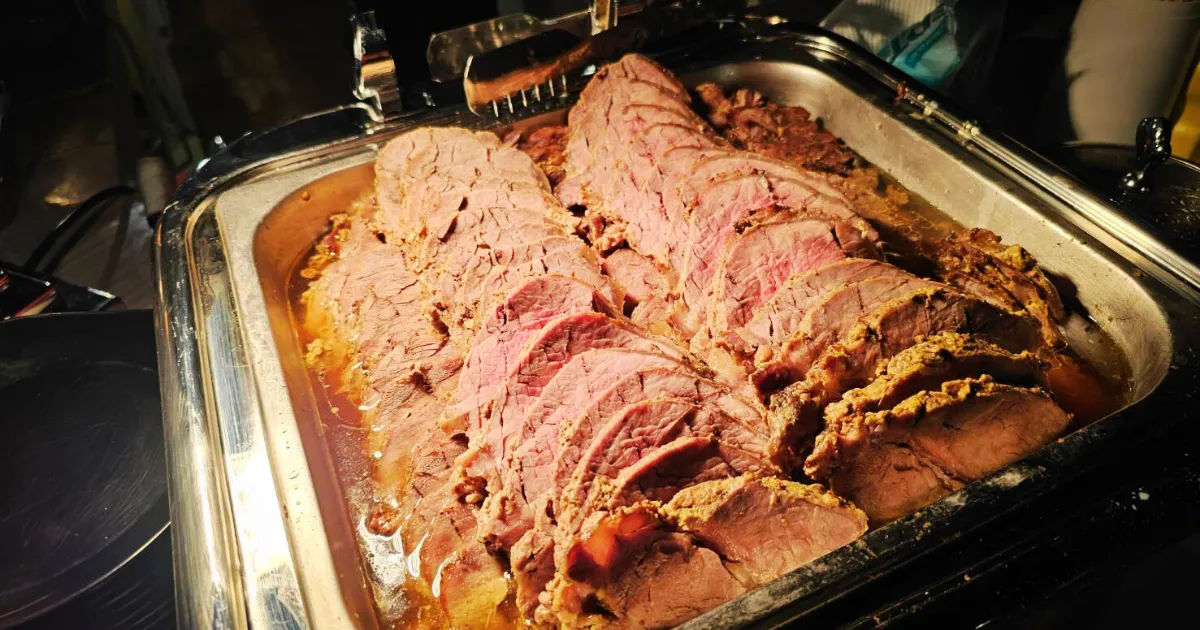 อาหารเยอะมาก เดอะ โอปูเล้นท์ เรือสุดพรีเมียม